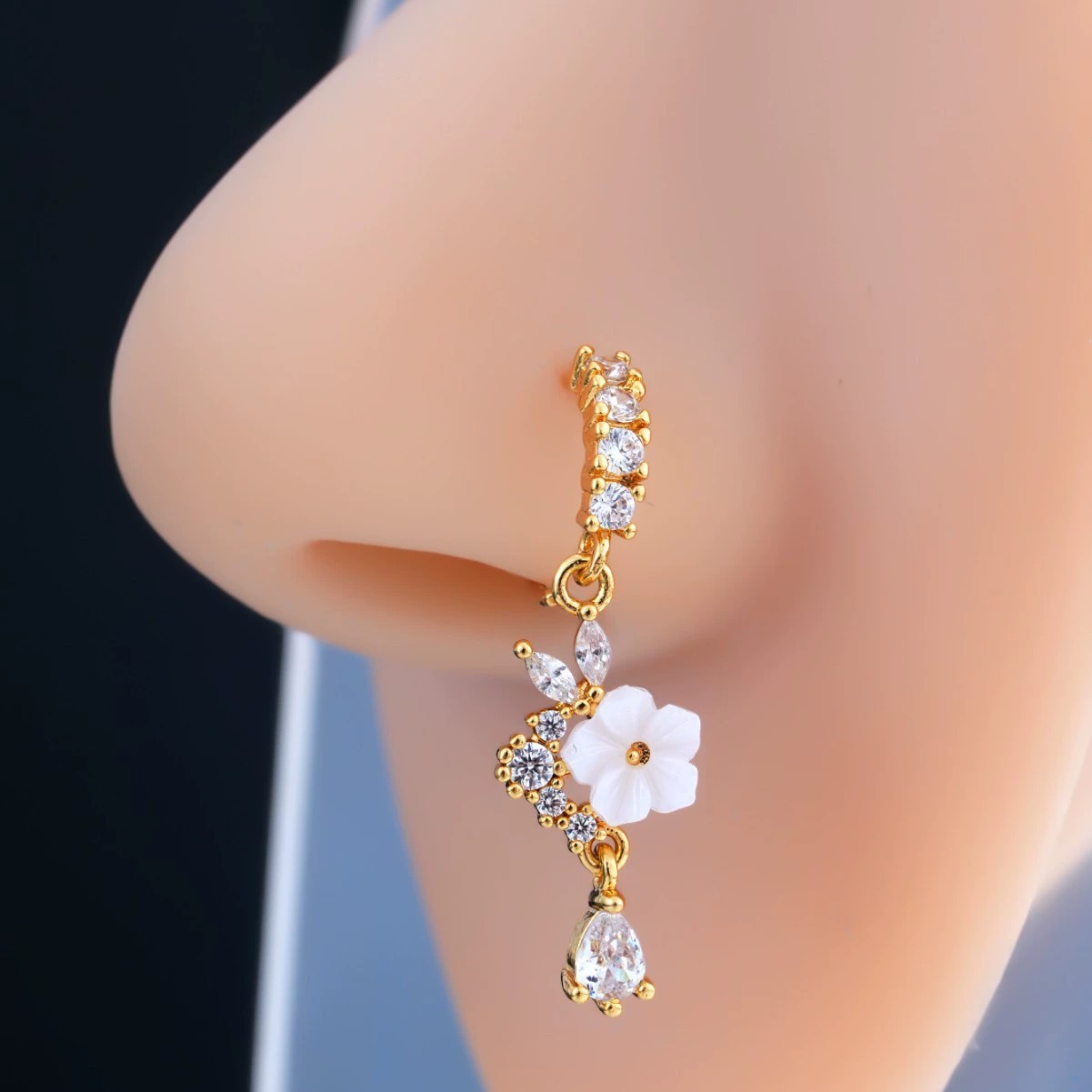 Argola de Nariz Dourada com Fl - Body Jewelry Surgical Steel avaliação e preço